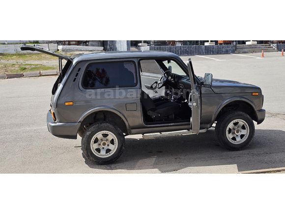 çiçek  Lada Niva 1.6 1993 Model