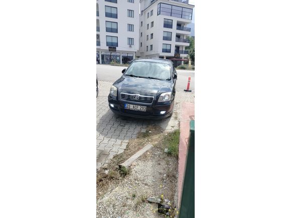 Sahibinden Toyota Avensis 2.0 Elegant 2006 Model  372.000 km Siyah