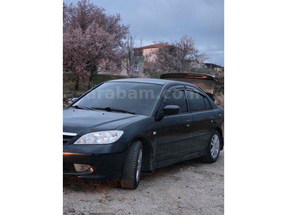 Sahibinden Honda Civic 1.6i VTEC lS 2006   İlk sahibinden alındı değişensiz kilometresi düşük