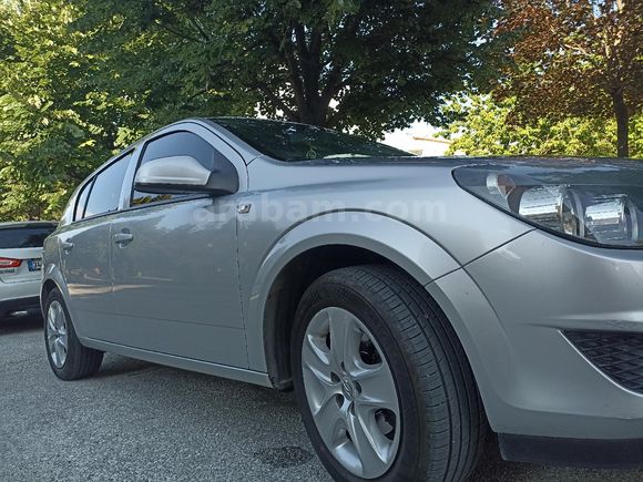 Sahibinden Opel Astra 1.6 Essentia 2013 Model
