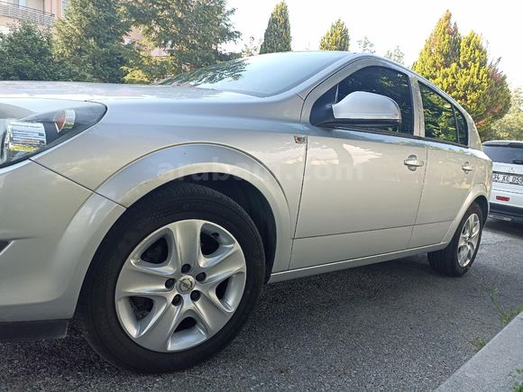 Sahibinden Opel Astra 1.6 Essentia 2013 Model