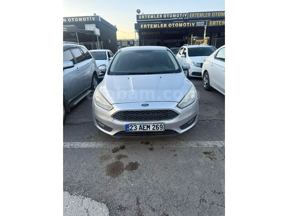 Sahibinden Ford Focus 1.6 Ti-VCT Style 2015 Model