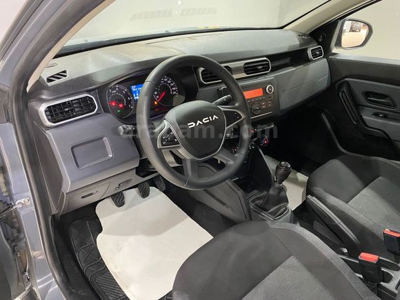 otomobil Dacia Duster 1.0 Turbo Essential 4x2