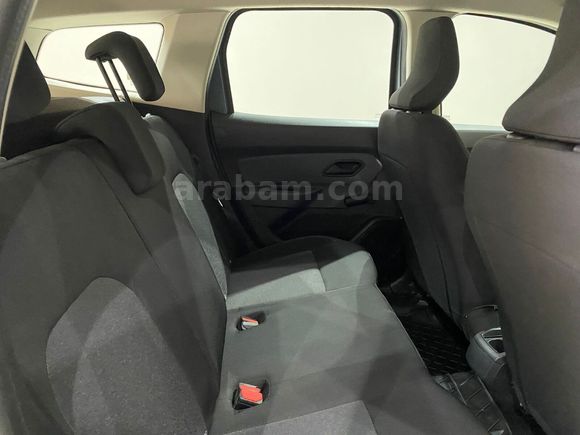 otomobil Dacia Duster 1.0 Turbo Essential 4x2