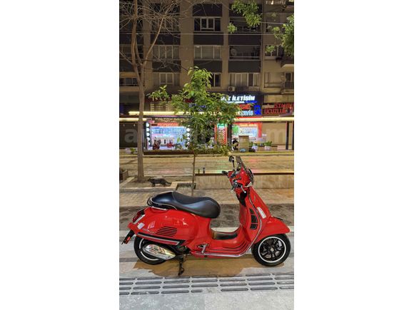 VESPA GTS300SUPER. 22/23ÇIKIŞLI!