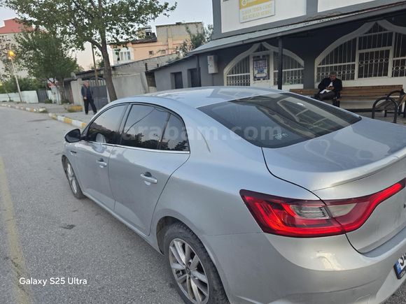 Sahibinden Renault Megane 1.5 dCi Touch 2018 Model