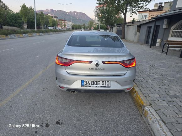 Sahibinden Renault Megane 1.5 dCi Touch 2018 Model