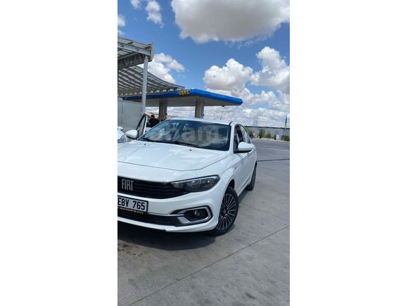 Sahibinden Fiat Egea 1.3 Multijet Easy Plus 2023 Model Batman 13.000 km Beyaz