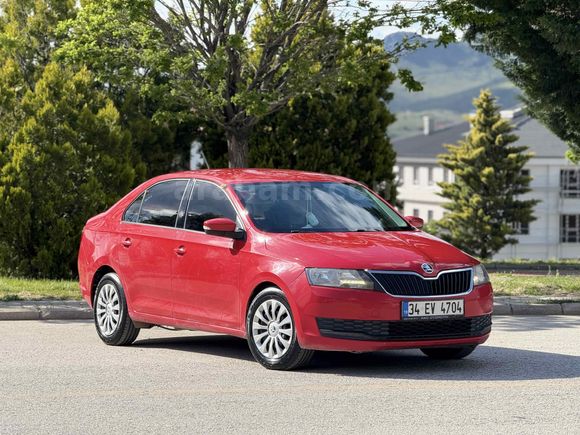 Sahibinden Skoda Rapid 1.4 TDI Ambition 2017 Model  205.000 km Kırmızı