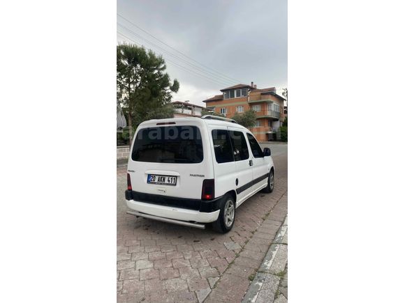 Sahibinden Peugeot Partner 1.9 D Profil 2003 Model  400.000 km Beyaz