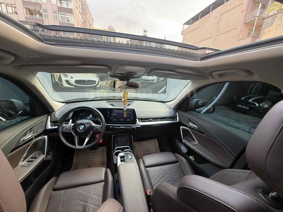 Sahibinden BMW iX1 eDrive20 X Line 2024 Model 
