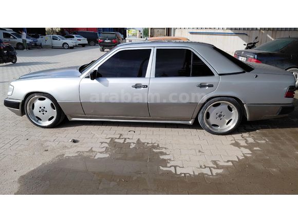 Sahibinden Mercedes - Benz E 300 D 1985 Model