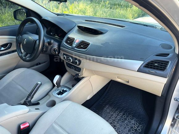 2011 MEGANE 182'BİNDE BENZİN LPG TEK DEĞİŞEN TEK BOYA BAKIMLI 'ÇETİN CARS'