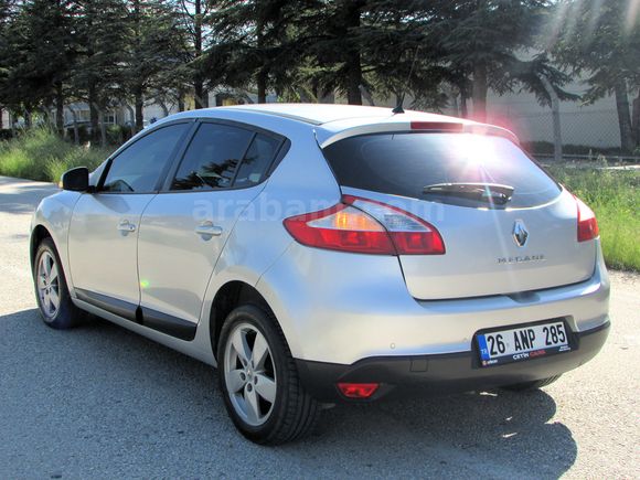 2011 MEGANE 182'BİNDE BENZİN LPG TEK DEĞİŞEN TEK BOYA BAKIMLI 'ÇETİN CARS'