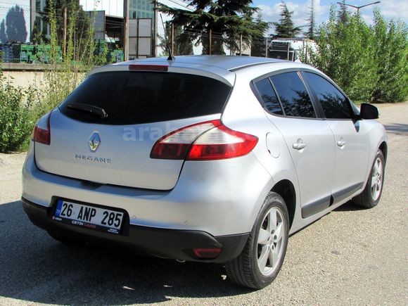2011 MEGANE 182'BİNDE BENZİN LPG TEK DEĞİŞEN TEK BOYA BAKIMLI 'ÇETİN CARS'