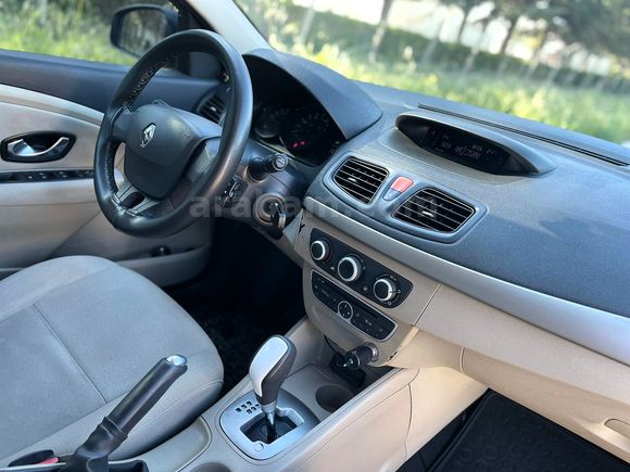 2011 MEGANE 182'BİNDE BENZİN LPG TEK DEĞİŞEN TEK BOYA BAKIMLI 'ÇETİN CARS'