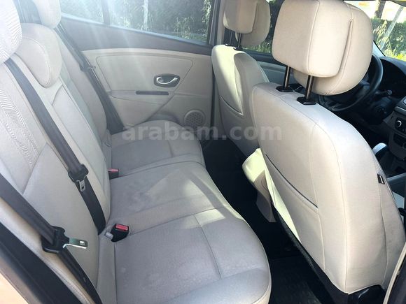 2011 MEGANE 182'BİNDE BENZİN LPG TEK DEĞİŞEN TEK BOYA BAKIMLI 'ÇETİN CARS'