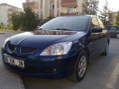 Sahibinden Mitsubishi Lancer 1.6 Plus 2005 Model  162.000 km Mavi (metalik)