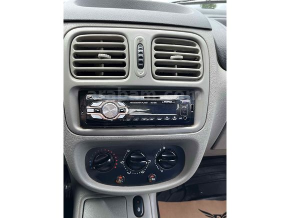 HATASIZ AYARINDA 9 yıllık Sahibinden Renault Clio 1.5 dCi