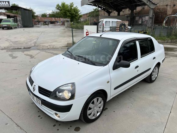 HATASIZ AYARINDA 9 yıllık Sahibinden Renault Clio 1.5 dCi