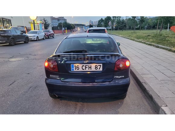 Sahibinden Renault Megane 1.6 Coupe Dynamique 2001 Model 