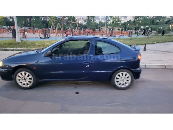 Sahibinden Renault Megane 1.6 Coupe Dynamique 2001 Model 