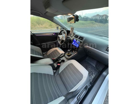 Sahibinden Volkswagen Jetta 1.4 TSi Comfortline 2012 Model 