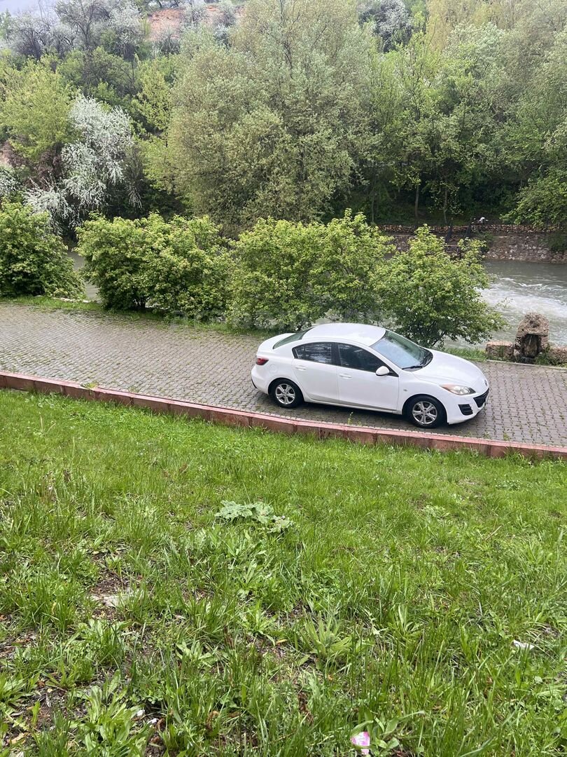 Sahibinden Mazda 3 1.6 Impressive 2011 Model Kayseri 188.000 km Beyaz 3
