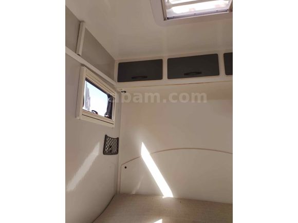 NEON KARAVAN SHOP DAN