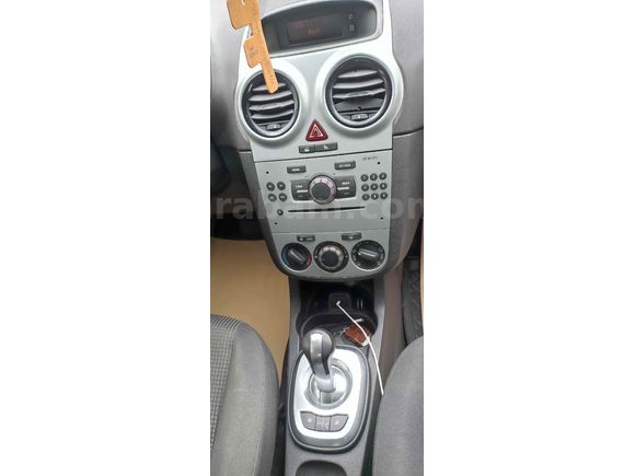 ACİL TEMİZ CORSA  SAHİBİNDEN