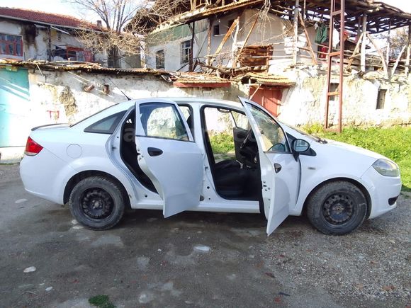 Sahibinden Fiat Linea 1.4 Fire Active Plus 2013 Model