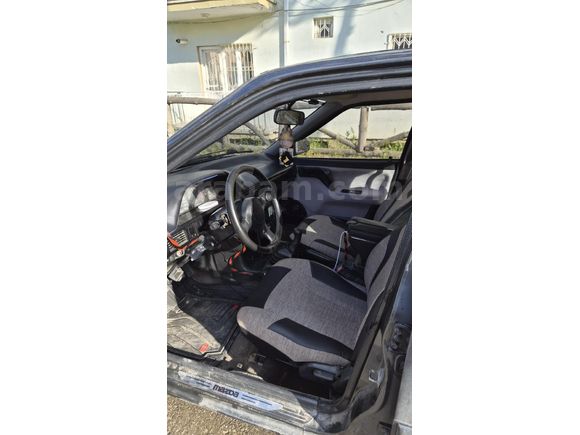 Sahibinden Mazda 323 1.6 GLX 1991 Model