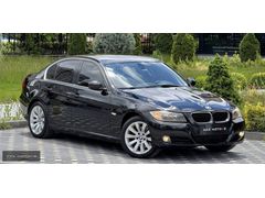 AKE MOTORS'dan BMW 320d Standart Y.GÖĞÜS/DÜŞÜK KM/184 HP !!!