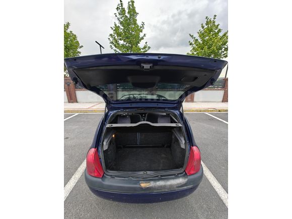 Sahibinden Renault Clio 1.4 RXT 2001 Model