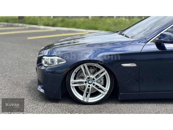 VERA AUTO'DAN BMW 5.20D CARBON SCHWARS