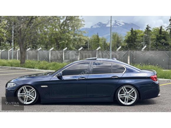 VERA AUTO'DAN BMW 5.20D CARBON SCHWARS