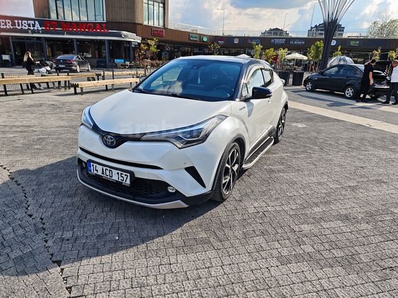 Sahibinden Toyota C-HR 1.8 Hybrid Dynamic Techno 2018 Model 