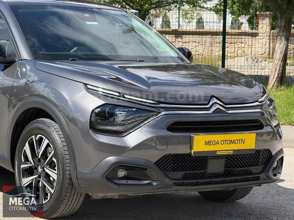 MEGA OTO'DAN 2024 CİTROEN C4 1.2 P.TECH EAT8''HATASIZ+23.000KM''
