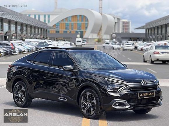 DEĞİŞENSİZ BOYASIZ 2023 C4 X 1.2 SHİNE BOLD CAM TAVAN KIŞ PAKETİ