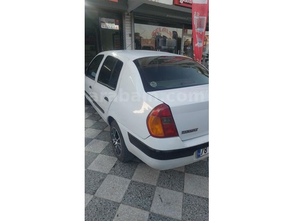 Sahibinden Renault Clio 1.5 dCi Authentique 2002 Model