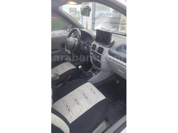 Sahibinden Renault Clio 1.5 dCi Authentique 2002 Model