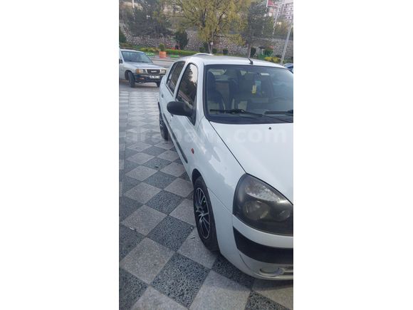 Sahibinden Renault Clio 1.5 dCi Authentique 2002 Model