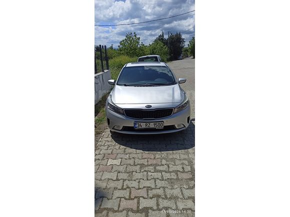 Sahibinden Kia Cerato 1.6 CRDi Concept Plus 2016 Model İstanbul