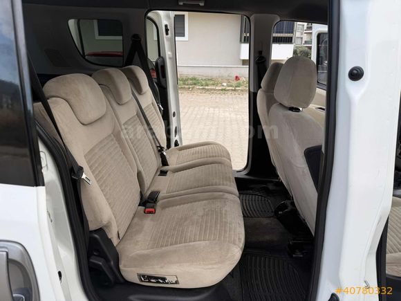 2013 DOBLO 1.3 MULTİJET PREMİO BAKIMLI ARAÇ