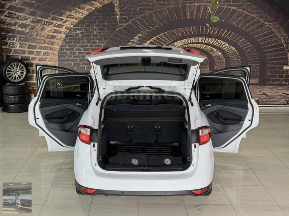 HATASIZ BOYASIZ 2012 C-MAX 1.6 TDCİ TREND K.K.12 TAKSİT