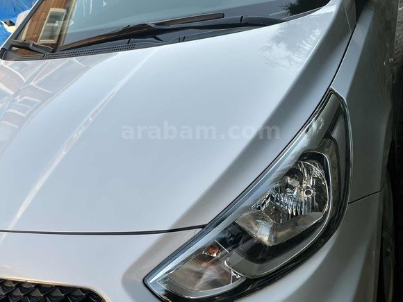 ÖZTÜRK'TEN HYUNDAİ ACCENT BLUE 1.6CRDİ MODE PLUS