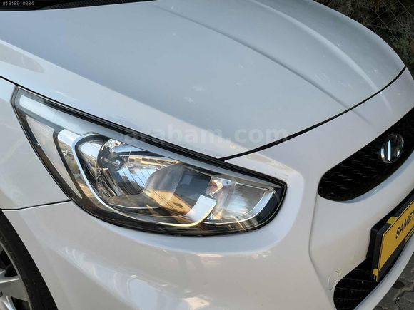 ÖZTÜRK'TEN HYUNDAİ ACCENT BLUE 1.6CRDİ MODE PLUS
