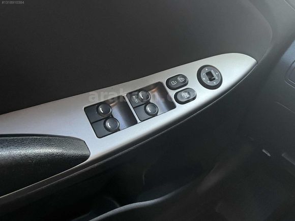 ÖZTÜRK'TEN HYUNDAİ ACCENT BLUE 1.6CRDİ MODE PLUS