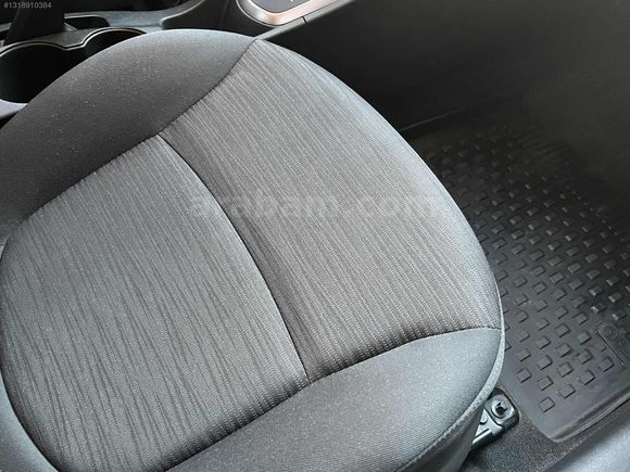 ÖZTÜRK'TEN HYUNDAİ ACCENT BLUE 1.6CRDİ MODE PLUS