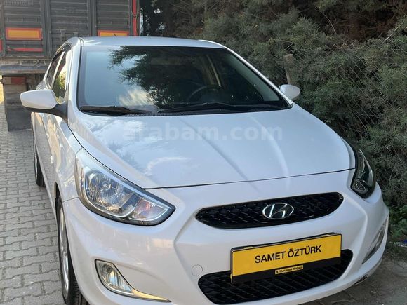 ÖZTÜRK'TEN HYUNDAİ ACCENT BLUE 1.6CRDİ MODE PLUS